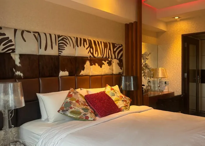 Apartahotel 4 Bedroom Luxury In Ortigas