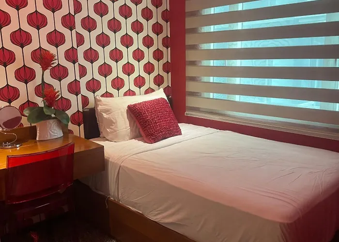 Apartahotel 4 Bedroom Luxury In Ortigas 4*